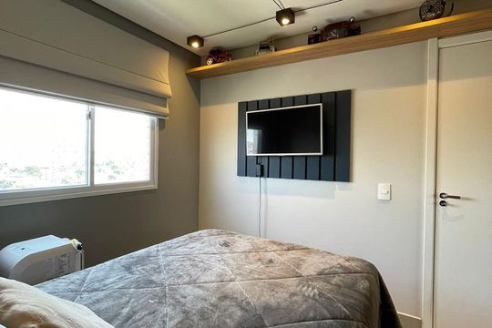Quarto de apartamento à venda com 2 quartos, 45m² em Vila Andrade, São Paulo