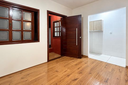 Casa para alugar com 1 quarto, 100m² em Aberta dos Morros, Porto Alegre