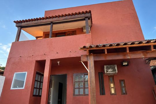 Fachada de casa para alugar com 1 quarto, 100m² em Aberta dos Morros, Porto Alegre