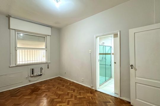 Apartamento para alugar com 3 quartos, 114m² em Leblon, Rio de Janeiro