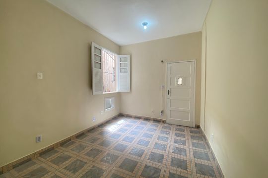 Casa para alugar com 1 quarto, 27m² em Engenho de Dentro, Rio de Janeiro