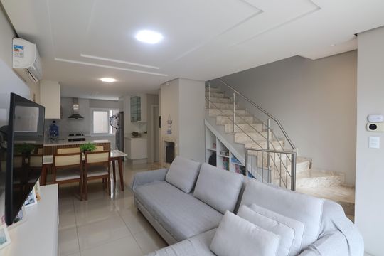 Casa para alugar com 3 quartos, 80m² em Nossa Senhora das Gracas, Canoas