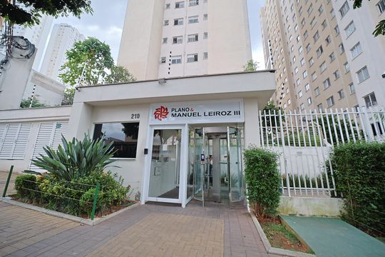 Fachada de apartamento para alugar com 2 quartos, 48m² em Vila Penteado, São Paulo