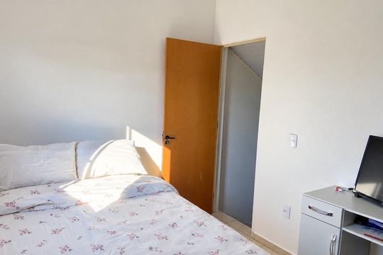 Casa à venda com 2 quartos, 75m² em Jardim Campos Verdes, Hortolândia