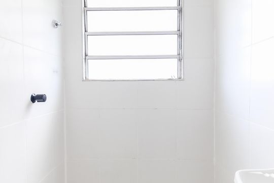 Banheiro de apartamento à venda com 2 quartos, 42m² em Vila Nova Curuca, São Paulo