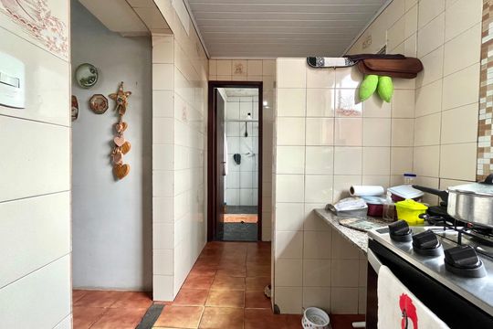 Cozinha de casa à venda com 3 quartos, 100m² em Vila Babilonia, São Paulo