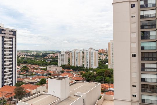 Vista da Suíte de apartamento à venda com 3 quartos, 75m² em Taquaral, Campinas