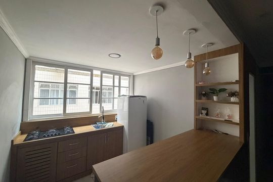 Cozinha de apartamento para alugar com 2 quartos, 97m² em Canto do Forte, Praia Grande