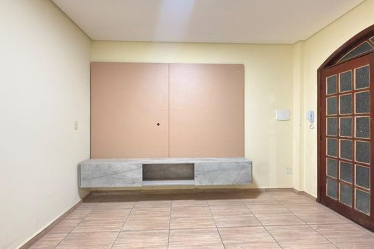 Sala de casa para alugar com 2 quartos, 85m² em Sapucaias III, Contagem