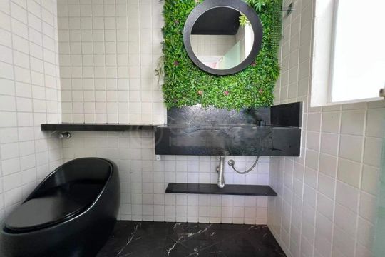 Casa à venda com 4 quartos, 300m² em Santa Lúcia, Belo Horizonte