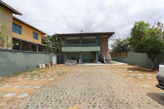 Garagem de apartamento para alugar com 2 quartos, 80m² em Praia do Flamengo, Salvador