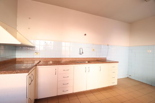 Cozinha de casa para alugar com 4 quartos, 180m² em Tubalina, Uberlândia
