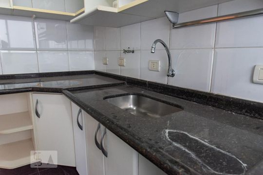 Cozinha de apartamento à venda com 2 quartos, 59m² em Vila da Saúde, São Paulo