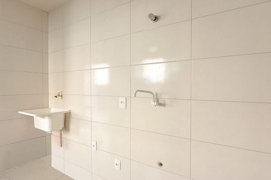 Cozinha de apartamento para alugar com 1 quarto, 30m² em São João do Rio Vermelho, Florianópolis