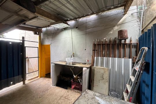 Área externa de casa para alugar com 1 quarto, 30m² em Jaraguá, São Paulo