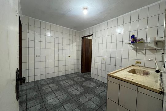 Sala e Cozinha de casa para alugar com 1 quarto, 30m² em Jaraguá, São Paulo