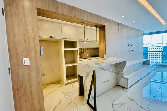 Cozinha  de apartamento à venda com 1 quarto, 69m² em Residencial Zero (tambore), Barueri