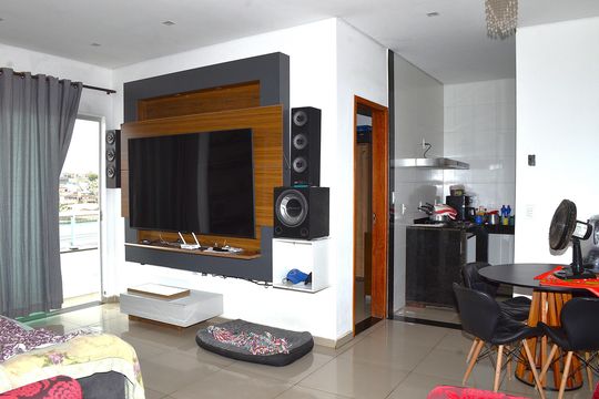 Casa à venda com 2 quartos, 72m² em Goiânia, Belo Horizonte