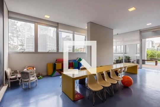 Área comum de apartamento para alugar com 2 quartos, 121m² em Pinheiros, São Paulo