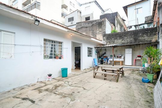 Quintal casa 2 de casa à venda com 3 quartos, 138m² em Nova Gerti, São Caetano do Sul