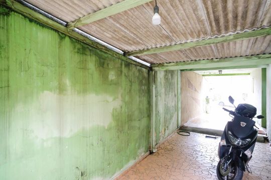 Garagem de casa à venda com 3 quartos, 138m² em Nova Gerti, São Caetano do Sul