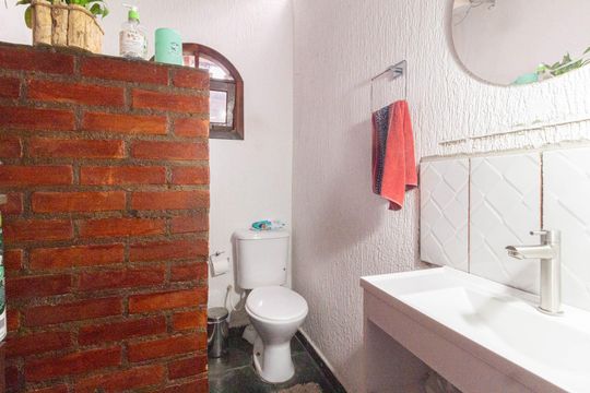 Banheiro 2 de casa à venda com 4 quartos, 267m² em Jardim D’abril, Osasco