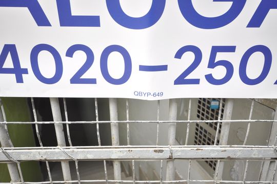 Placa de casa para alugar com 1 quarto, 33m² em Jardim Ataliba Leonel, São Paulo
