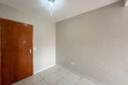 Sala de apartamento para alugar com 2 quartos, 42m² em Parque Bristol, São Paulo