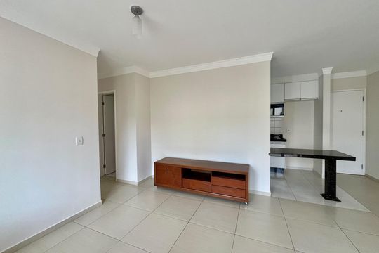 Sala de apartamento para alugar com 3 quartos, 76m² em Jardim Santa Genebra, Campinas
