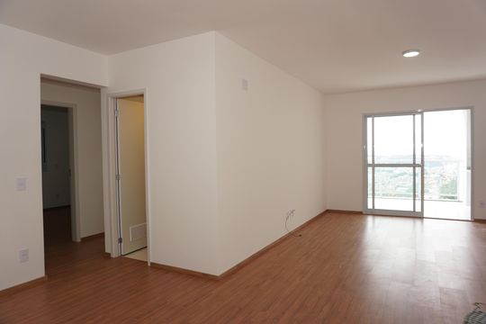 Apartamento para alugar com 3 quartos, 125m² em Jardim Santa Barbara, Embu das Artes