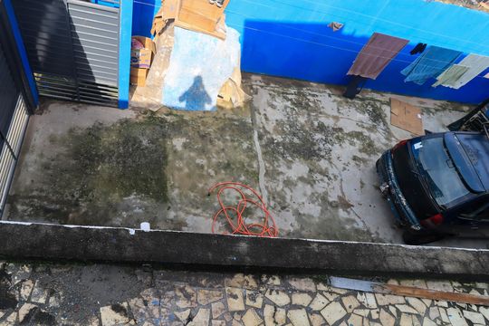 Garagem de casa para alugar com 2 quartos, 150m² em Jardim Oliveiras, Taboão da Serra