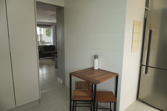 Cozinha de casa de condomínio à venda com 3 quartos, 160m² em Residencial Dois (tambore), Santana de Parnaíba