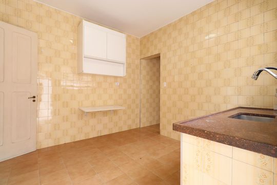 Cozinha de casa para alugar com 2 quartos, 100m² em Lapa de Baixo, São Paulo