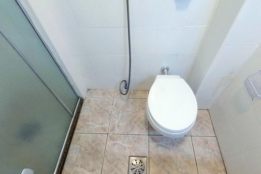 Banheiro  de apartamento para alugar com 2 quartos, 50m² em Aparecida, Santos