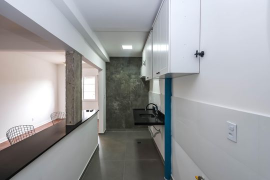 Cozinha de kitnet/studio para alugar com 1 quarto, 40m² em Vila Mariana, São Paulo