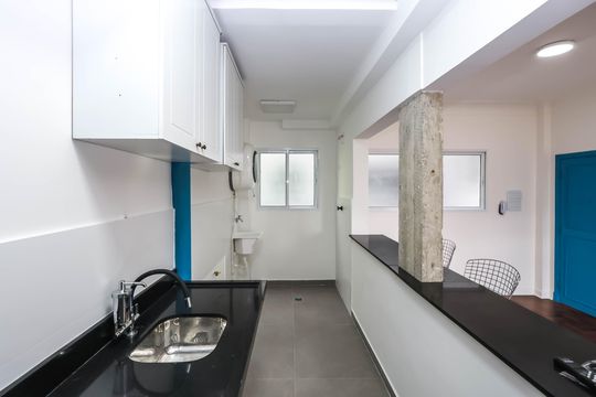 Cozinha de kitnet/studio para alugar com 1 quarto, 40m² em Vila Mariana, São Paulo