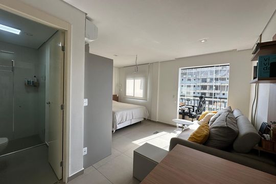 Apartamento à venda com 1 quarto, 40m² em Empresarial 18 do Forte, Barueri