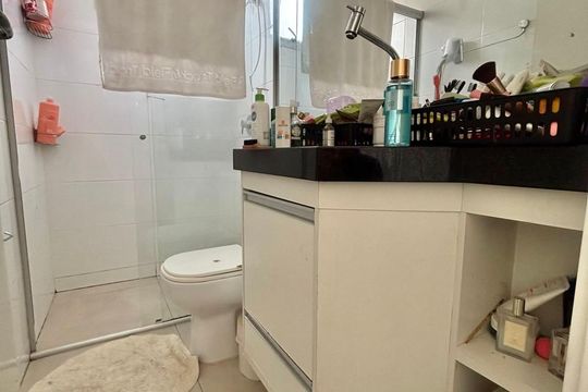 Banheiro Social de apartamento à venda com 2 quartos, 68m² em Santo Antônio, Belo Horizonte