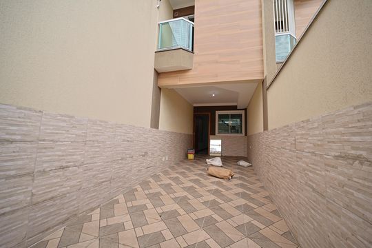 Garagem de casa à venda com 3 quartos, 120m² em Vila Lais, São Paulo