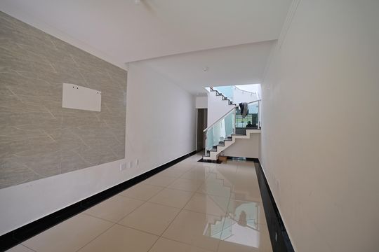 Casa à venda com 3 quartos, 120m² em Vila Lais, São Paulo
