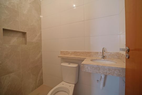 Banheiro do Quarto 2 de casa à venda com 3 quartos, 120m² em Vila Lais, São Paulo