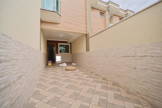 Garagem de casa à venda com 3 quartos, 120m² em Vila Lais, São Paulo