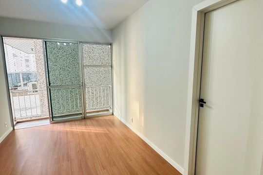 Apartamento à venda com 2 quartos, 64m² em Vila Isabel, Rio de Janeiro