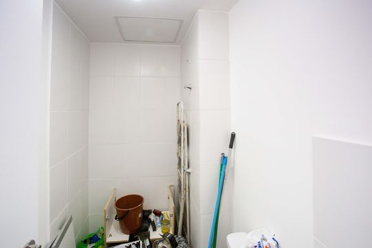 Banheiro de apartamento para alugar com 2 quartos, 41m² em Jardim Canhema, Diadema
