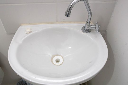 Banheiro de apartamento para alugar com 2 quartos, 41m² em Jardim Canhema, Diadema