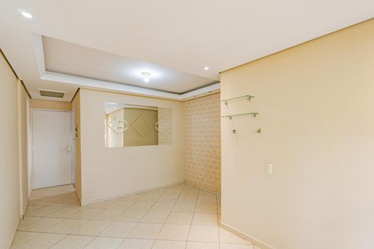 Sala de apartamento para alugar com 3 quartos, 63m² em Sacomã, São Paulo