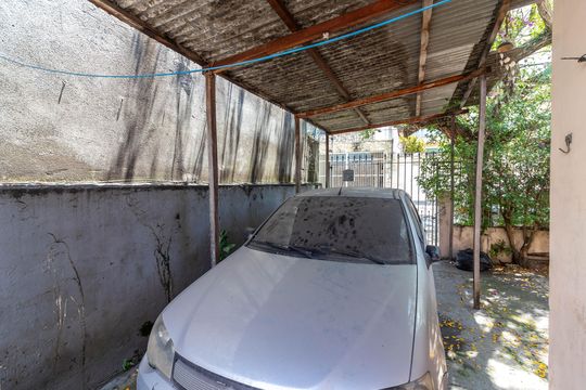 Garagem de casa à venda com 4 quartos, 250m² em Vila Santa Maria, São Paulo