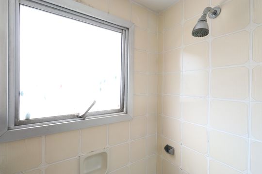 Banheiro da Suíte 1 de apartamento para alugar com 4 quartos, 118m² em Pompeia, São Paulo