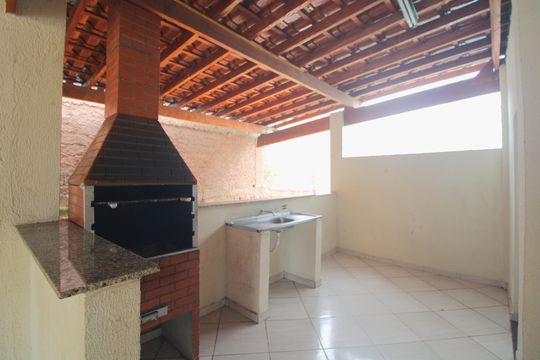Área comum - Churrasqueira de apartamento para alugar com 2 quartos, 45m² em Jardim Aparecida, São Paulo