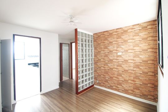 Sala de apartamento para alugar com 2 quartos, 45m² em Jardim Aparecida, São Paulo